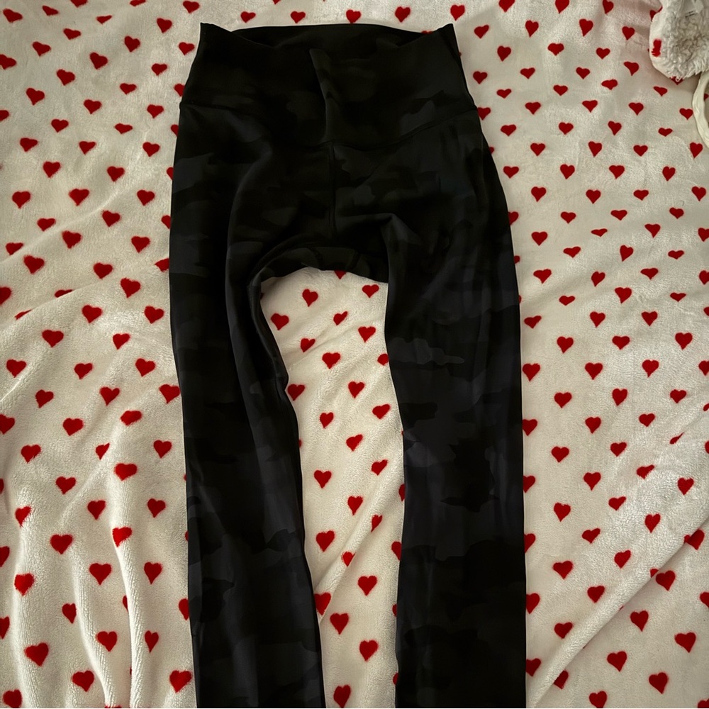 Lululemon Black Camouflage Leggings